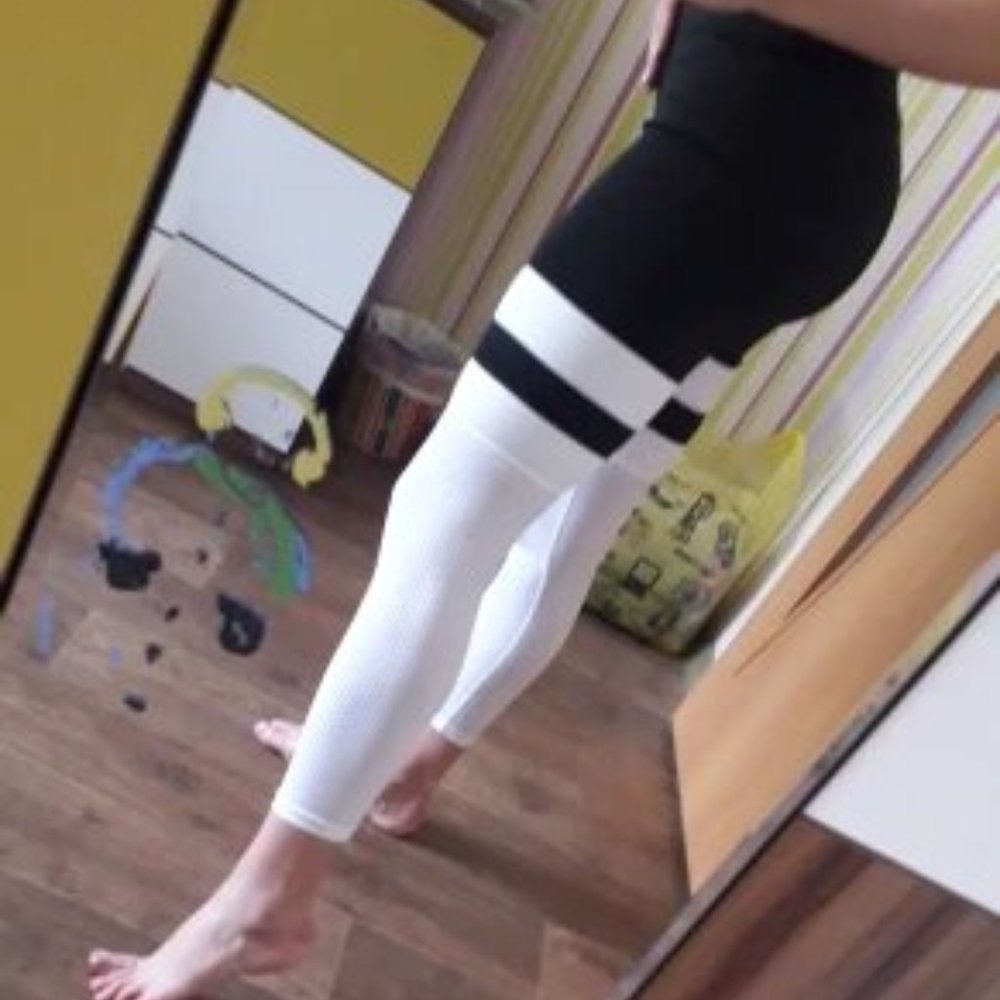 NWT Sexy Leggings. Stockings Style. - Picture 9 of 9